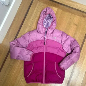 The North Face girls reversible puffer jacket